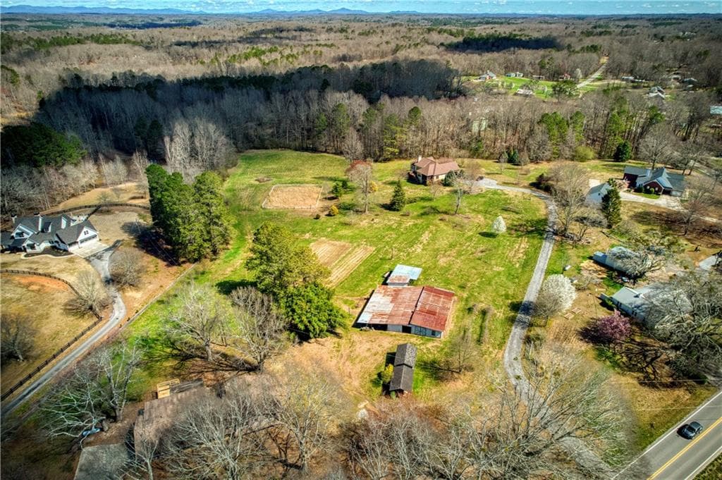 5 bedroom, 3 bathroom single family residence sold at 118 Kelly Bridge Road, Dawsonville, GA 30534