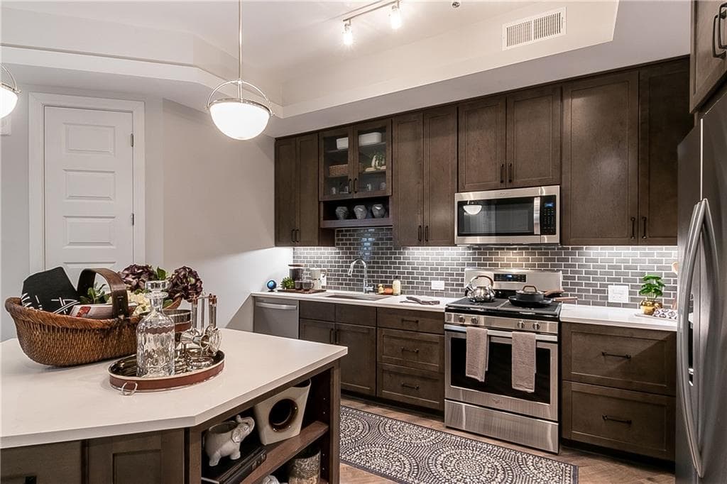 3 bedroom, 3 bathroom apartment for rent at 6500 Aria Boulevard 312, Sandy Springs, GA 30328 for $4,753 a month — photo 3