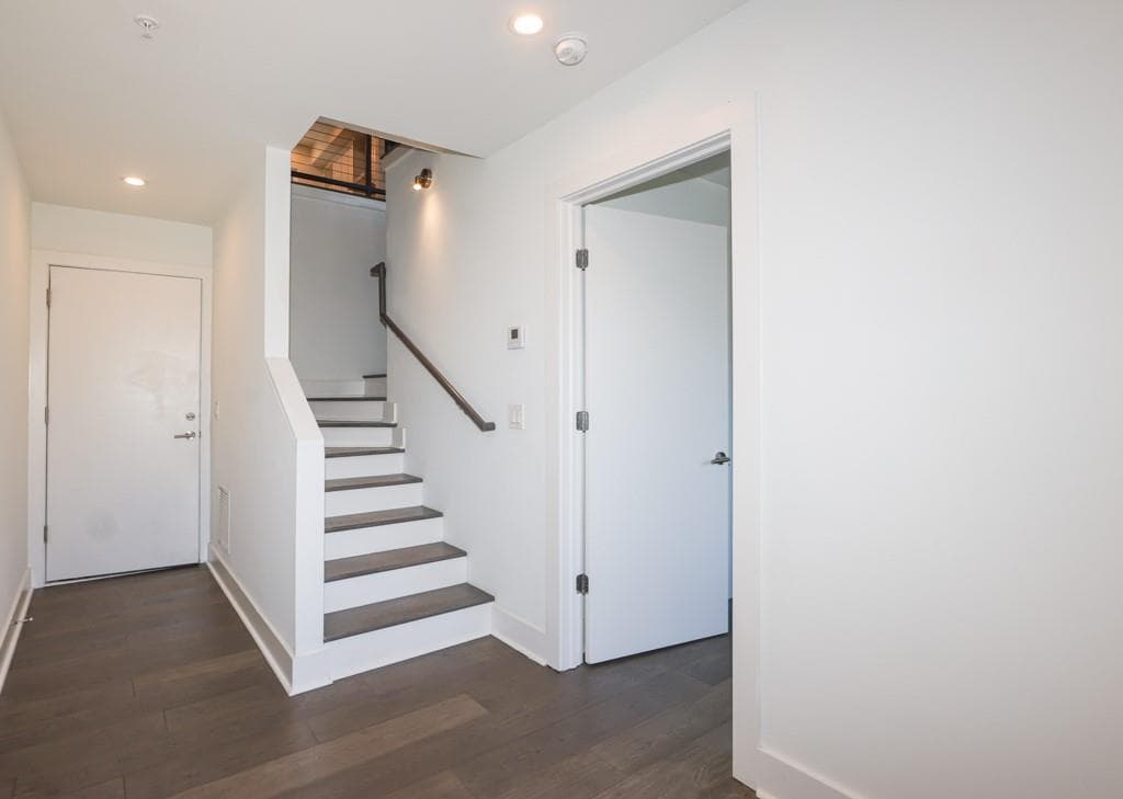4 bedroom, 5 bathroom, 2,520 sq ft townhouse for rent at 1145 Kirkwood Avenue 14, Atlanta, GA 30316 for $4,000 a month — photo 3