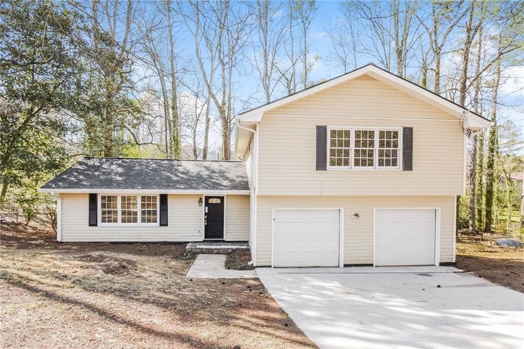 4 bedroom, 3 bathroom single family residence sold at 4627 Eberline Court, Stone Mountain, GA 30083