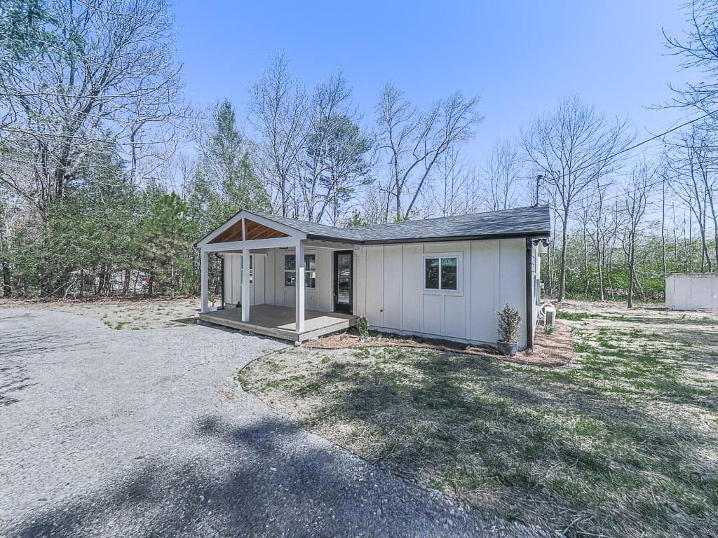 3 bedroom, 2 bathroom single family residence sold at 90 Talking Rock Creek Lane, Talking Rock, GA 30175