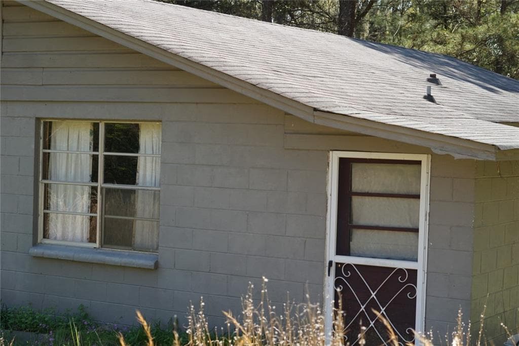 3 bedroom, 1 bathroom, 1,062 sq ft single family residence under contract at 1415 Bobby Brown St Pk Road, Elberton, GA 30635 — photo 4