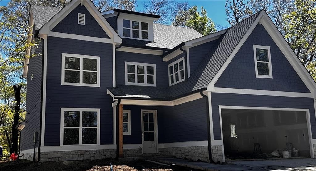 5 bedroom, 5 bathroom, 3,600 sq ft single family residence under contract at 3967 Tilly Mill Road, Atlanta, GA 30360 — photo 2