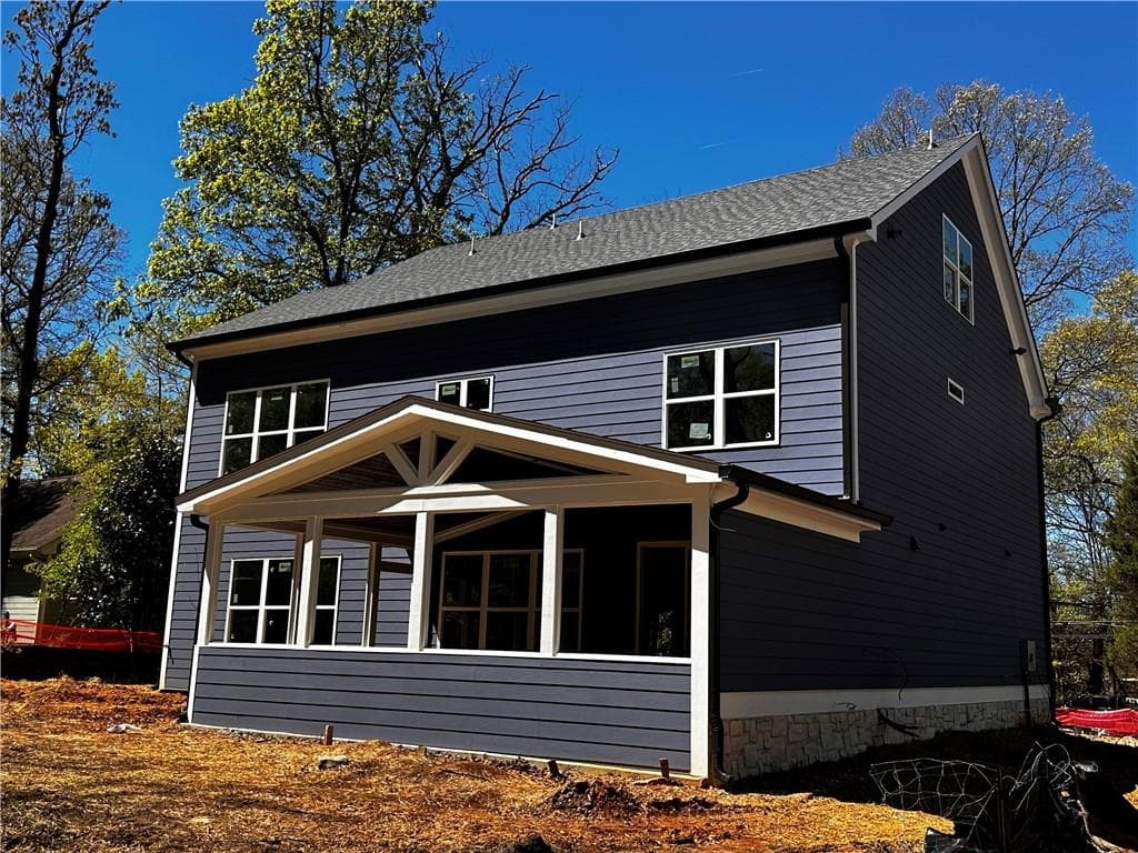 5 bedroom, 5 bathroom, 3,600 sq ft single family residence under contract at 3967 Tilly Mill Road, Atlanta, GA 30360 — photo 3