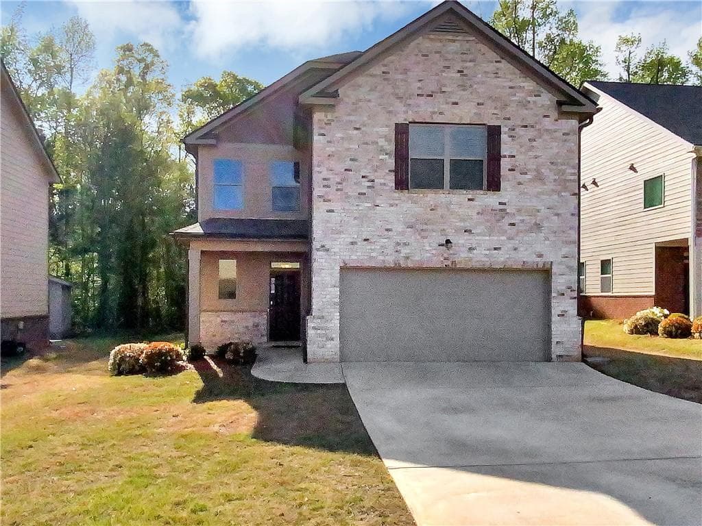 5 bedroom, 3 bathroom single family residence sold at 2057 Theberton Trail, Locust Grove, GA 30248