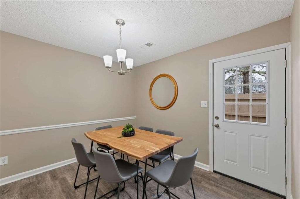 3 bedroom, 3 bathroom townhouse for rent at 122 Bentley Parkway, Woodstock, GA 30188 for $4,650 a month — photo 7