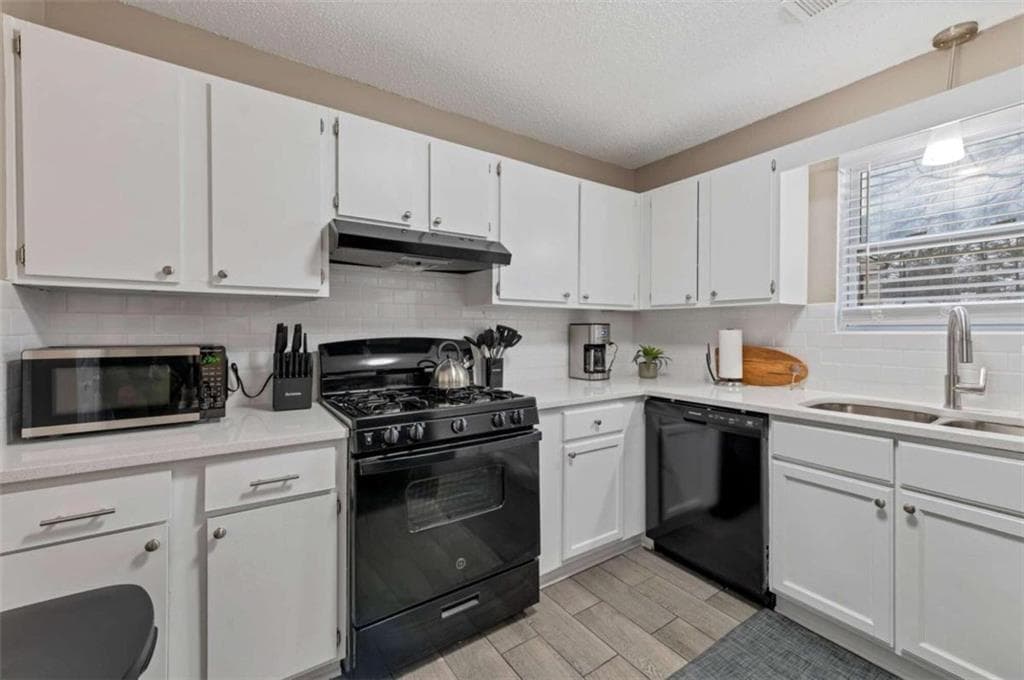 3 bedroom, 3 bathroom townhouse for rent at 124 Bentley Parkway, Woodstock, GA 30188 for $4,650 a month — photo 7