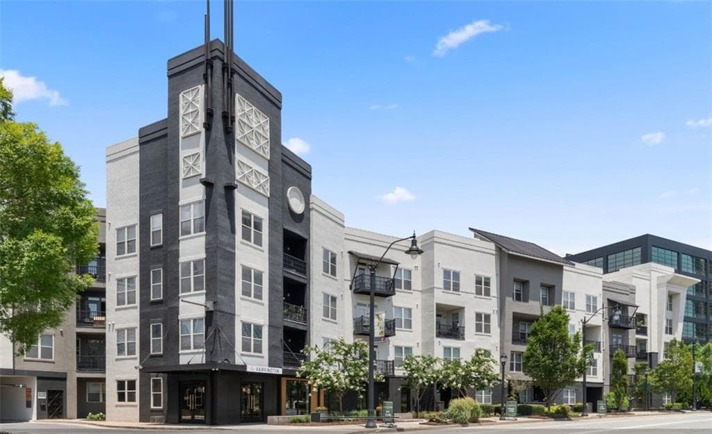 1 bedroom, 1 bathroom, 920 sq ft apartment for rent at 391 state Street 1017, Atlanta, GA 30363 for $1,880 a month — photo 1 of 30