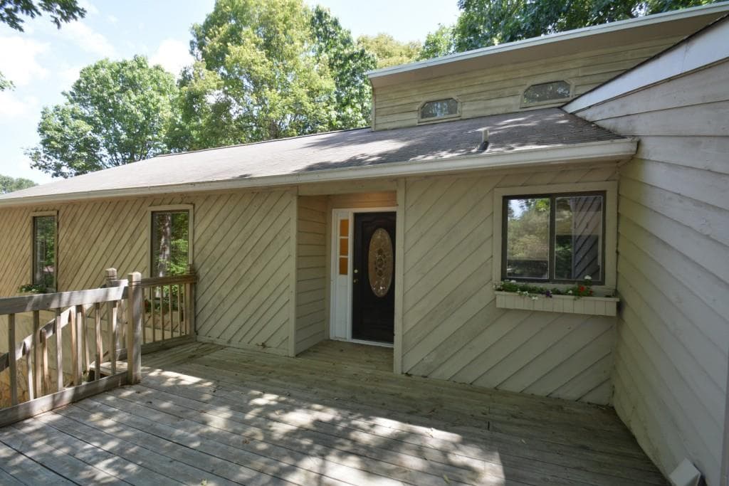3 bedroom, 2,792 sq ft single family residence sold at 3545 Scotts Mill Run, Peachtree Corners, GA 30096