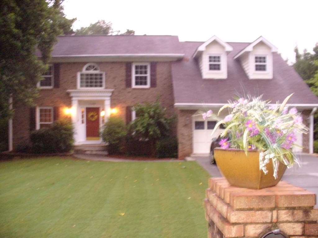 1150 Kelvington Way, Lilburn, GA 30047 — most recent listing photo