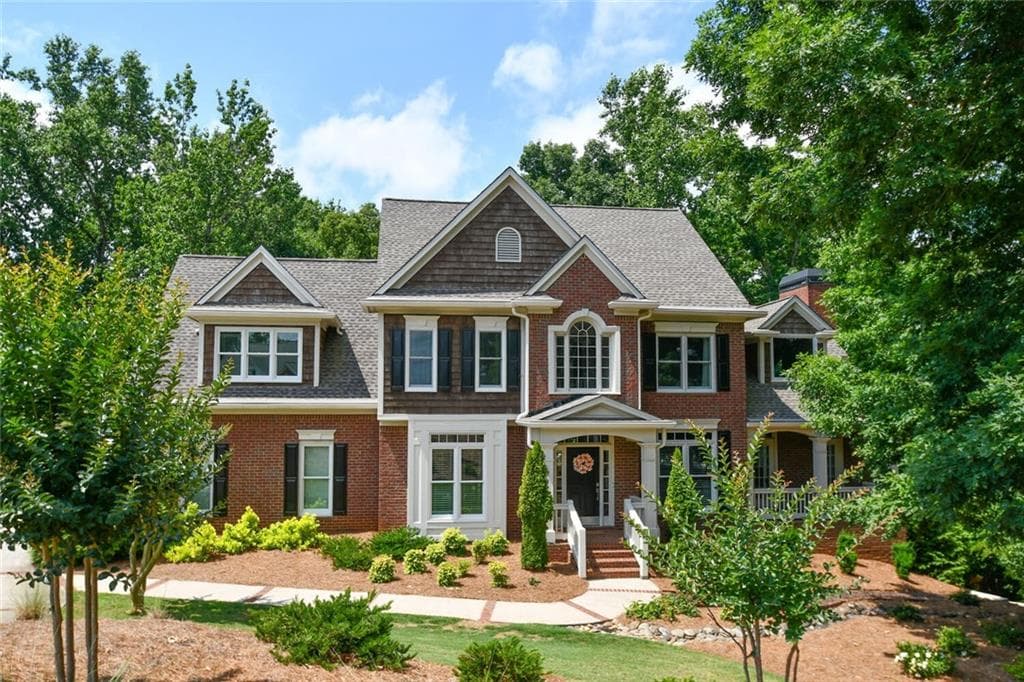 4 bedroom, 5 bathroom, 4,103 sq ft single family residence sold at 3543 Lake Breeze Lane, Gainesville, GA 30506