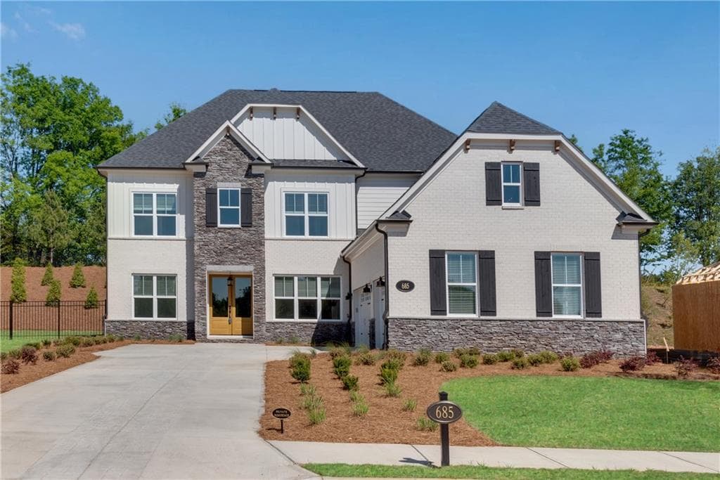 5 bedroom, 6 bathroom, 4,000 sq ft single family residence for sale at 685 Caney Fork Road, Alpharetta, GA 30005