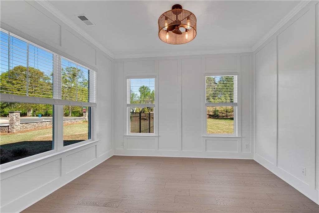 5 bedroom, 6 bathroom, 4,000 sq ft single family residence for sale at 685 Caney Fork Road, Alpharetta, GA 30005 — photo 7