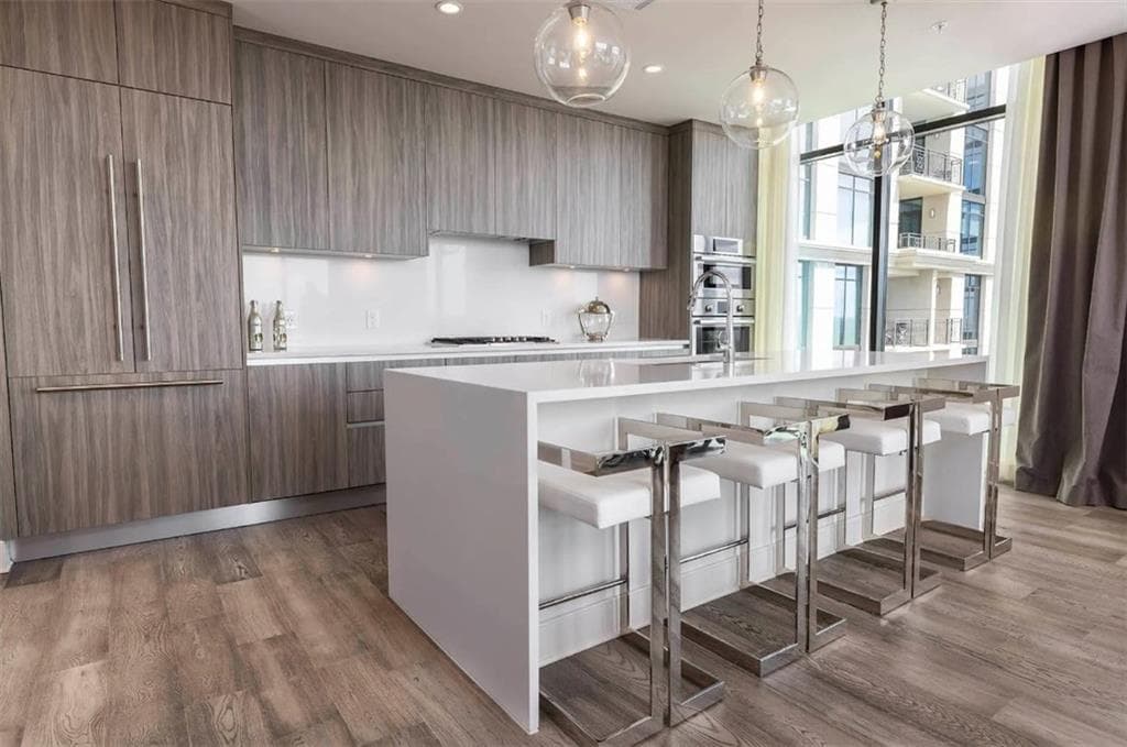3 bedroom, 3 bathroom, 1,996 sq ft apartment for rent at 2965 Peachtree Road 1402, Atlanta, GA 30305 for $6,630 a month — photo 2