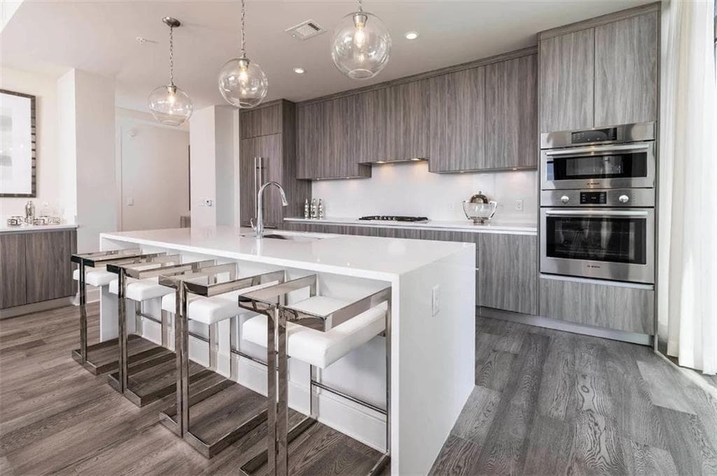 3 bedroom, 3 bathroom, 1,996 sq ft apartment for rent at 2965 Peachtree Road 1402, Atlanta, GA 30305 for $6,630 a month — photo 4