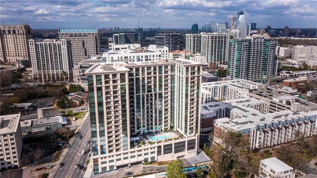 3 bedroom, 3 bathroom, 1,996 sq ft apartment for rent at 2965 Peachtree Road 1402, Atlanta, GA 30305 for $6,630 a month — photo 9