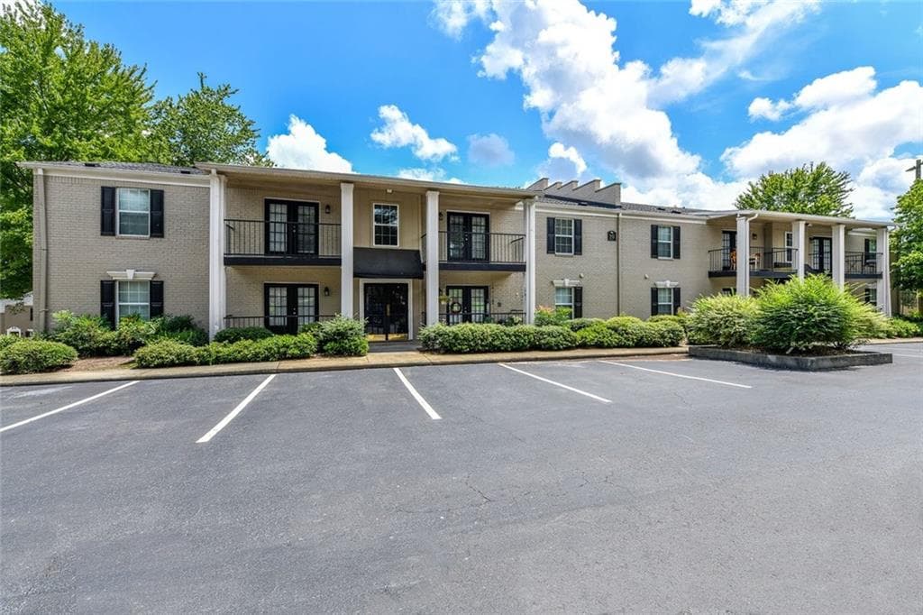 2 bedroom, 2 bathroom, 1,161 sq ft apartment for rent at 501 N River Parkway 2117, Atlanta, GA 30350 for $1,221 a month — photo 8
