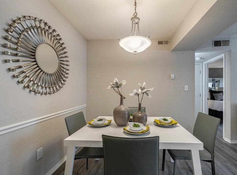 2 bedroom, 2 bathroom, 756 sq ft apartment for rent at 1760 Northside Drive 204, Atlanta, GA 30318 for $1,599 a month — photo 6
