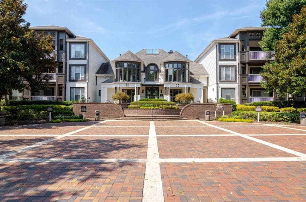 2 bedroom, 2 bathroom, 1,116 sq ft apartment for rent at 4580 Barclay Drive 341D, Dunwoody, GA 30338 for $1,650 a month — photo 9