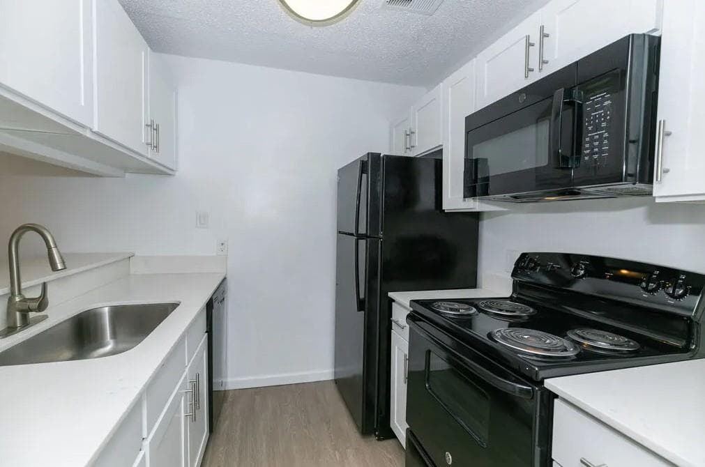 2 bedroom, 2 bathroom, 1,168 sq ft apartment for rent at 1113 Powers Ferry Place 2424, Marietta, GA 30067 for $1,926 a month — photo 1 of 30