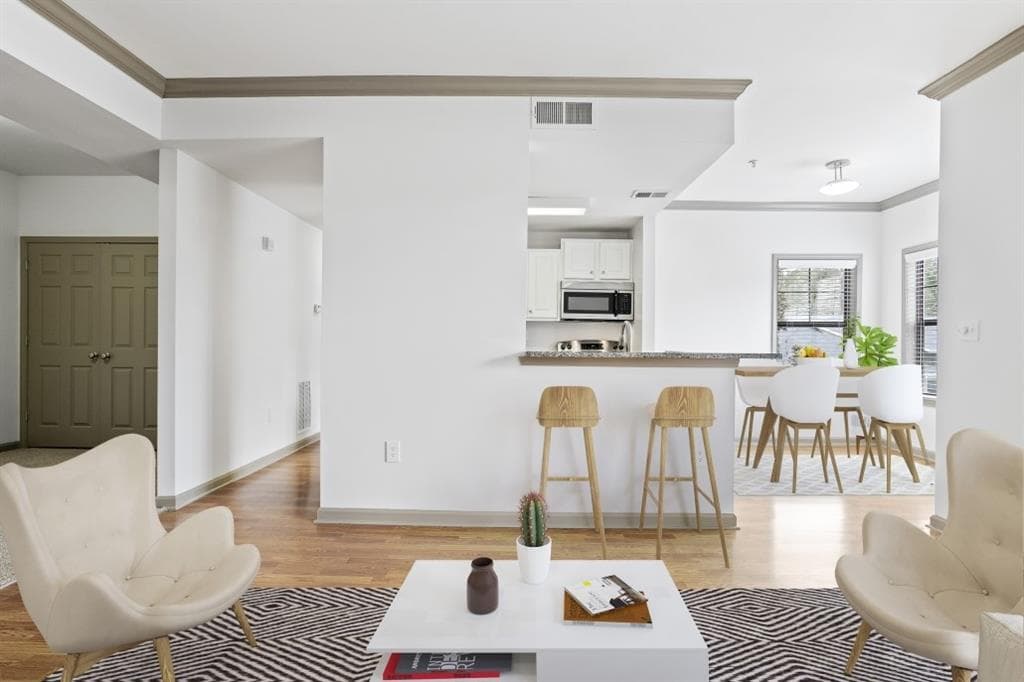 2 bedroom, 2 bathroom, 1,200 sq ft apartment for rent at 2000 Monroe Place 5304, Atlanta, GA 30324 for $1,919 a month — photo 4