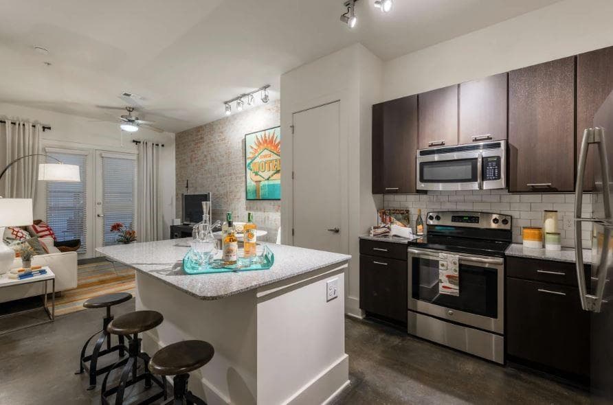2 bedroom, 2 bathroom apartment for rent at 1391 Collier Road 2222, Atlanta, GA 30318 for $1,810 a month — photo 2