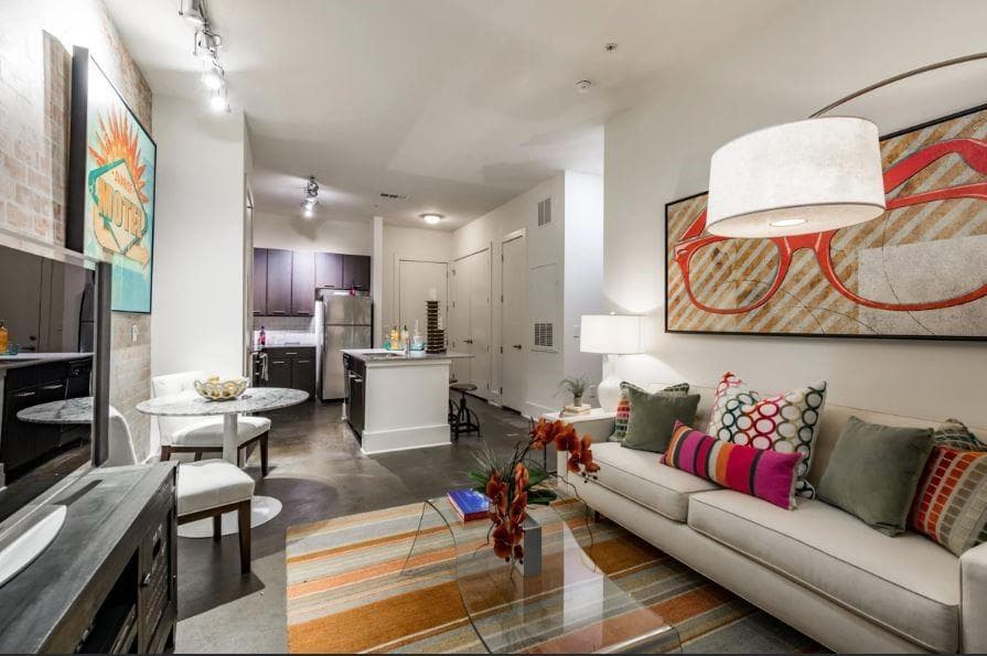 2 bedroom, 2 bathroom apartment for rent at 1391 Collier Road 2222, Atlanta, GA 30318 for $1,810 a month — photo 4