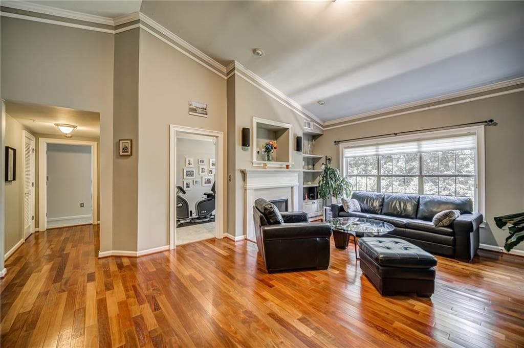 2 bedroom, 3 bathroom, 1,613 sq ft condominium for rent at 3275 Lenox Road 407, Atlanta, GA 30324 for $2,900 a month — photo 9
