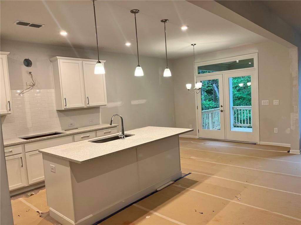 4 bedroom, 4 bathroom, 2,515 sq ft single family residence under contract at 305 Riverwood Pass, Dallas, GA 30157 — photo 4