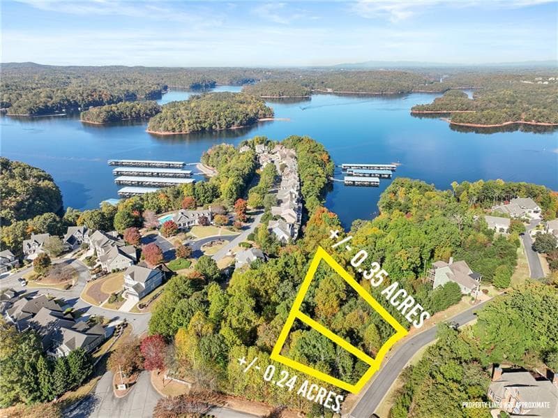 single family residence sold at 3515 Water Front Drive, Gainesville, GA 30506