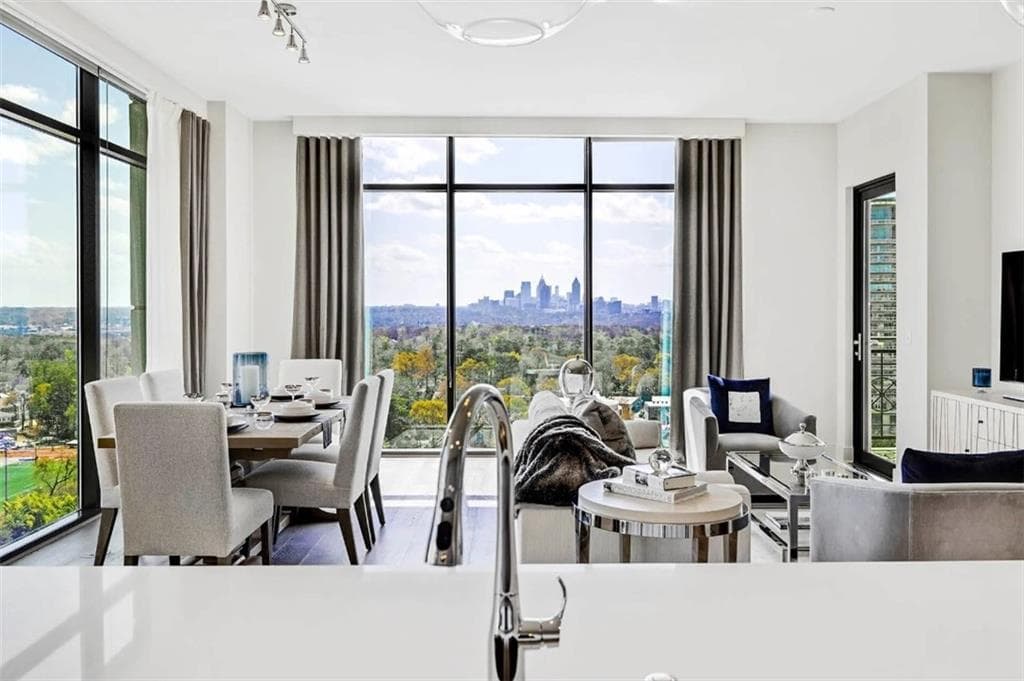 2 bedroom, 2 bathroom, 1,506 sq ft apartment for rent at 2965 Peachtree Road 1007, Atlanta, GA 30305 for $5,065 a month — photo 9