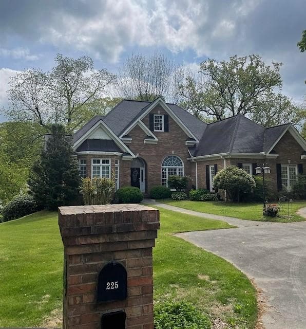 4 bedroom, 3 bathroom single family residence sold at 225 Alewine Avenue, Tallapoosa, GA 30176