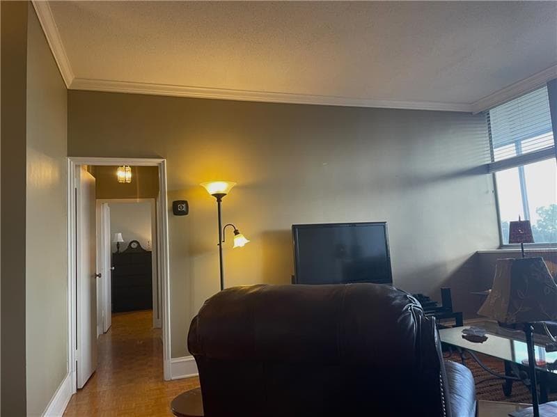 2 bedroom, 2 bathroom, 840 sq ft condominium for sale at 3060 Pharr Court North 609, Atlanta, GA 30305 — photo 10