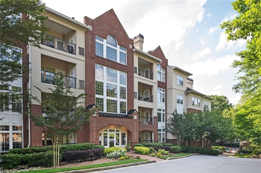 3636 Habersham Road 1203, Atlanta, GA 30305 — most recent listing photo