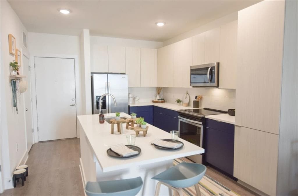 2 bedroom, 2 bathroom, 1,087 sq ft apartment for rent at 4255 Suwanee Dam Road 300-3303, Suwanee, GA 30024 for $1,880 a month