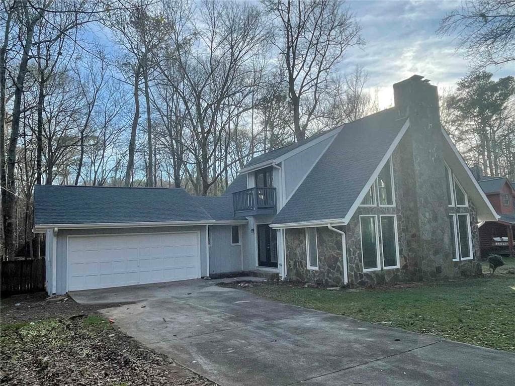 3 bedroom, 2 bathroom, 1,789 sq ft single family residence for sale at 2105 Honeybee Creek Drive, Griffin, GA 30224