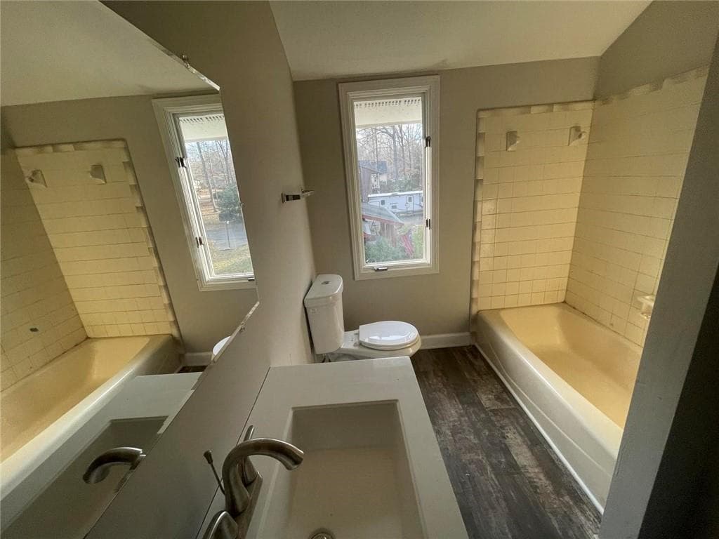 3 bedroom, 2 bathroom, 1,789 sq ft single family residence for sale at 2105 Honeybee Creek Drive, Griffin, GA 30224 — photo 6