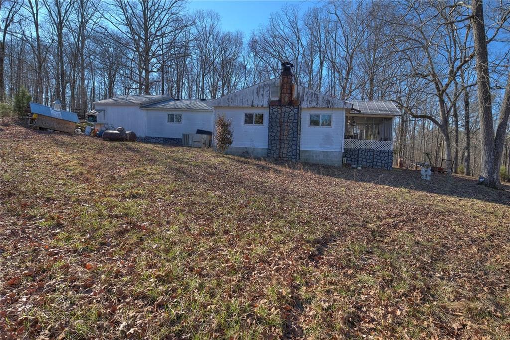 4 bedroom, 1 bathroom mobile home under contract at 368 Pleasant Valley Road, Adairsville, GA 30103 — photo 9