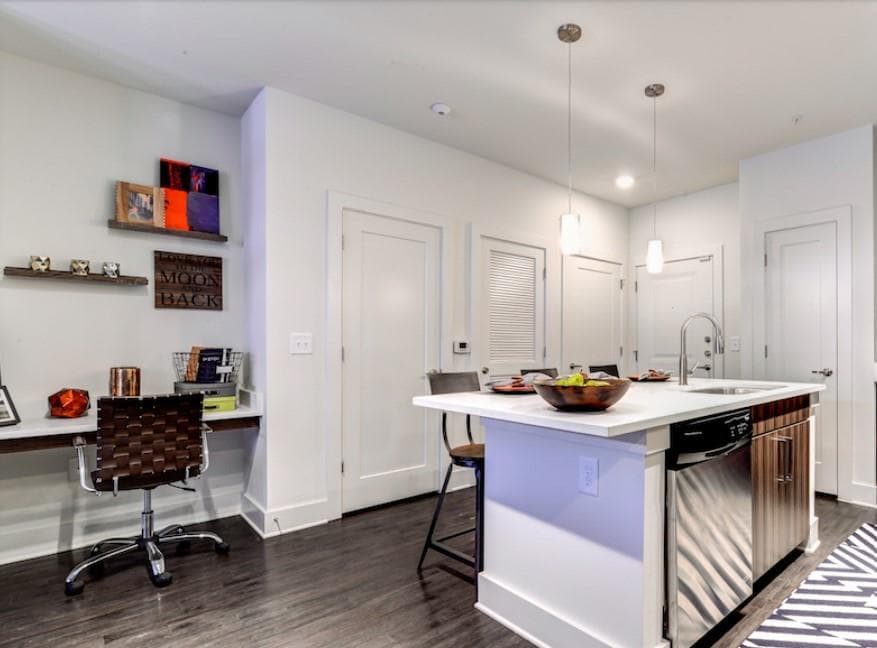2 bedroom, 2 bathroom, 1,062 sq ft apartment for rent at 1220 Mecaslin Street 2143, Atlanta, GA 30318 for $2,484 a month — photo 2