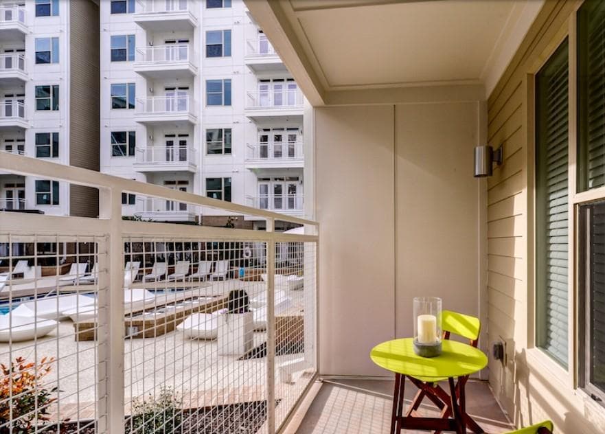 2 bedroom, 2 bathroom, 1,062 sq ft apartment for rent at 1220 Mecaslin Street 2143, Atlanta, GA 30318 for $2,484 a month — photo 4