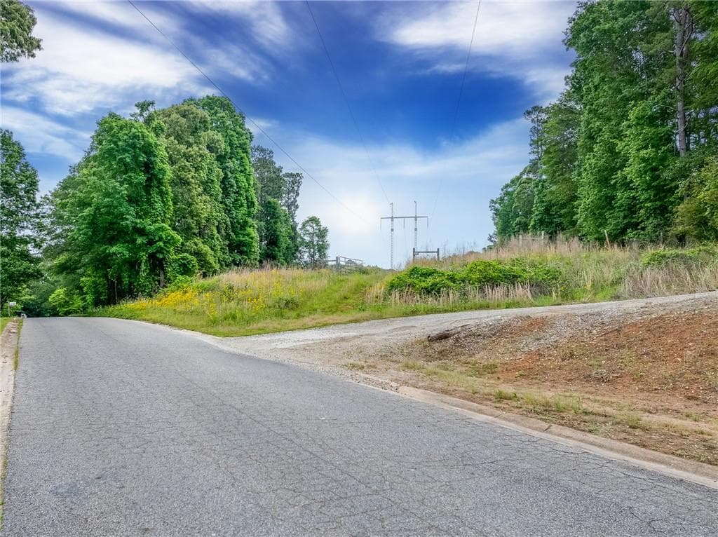 other sold at 0 Dogwood Trail, Winder, GA 30680