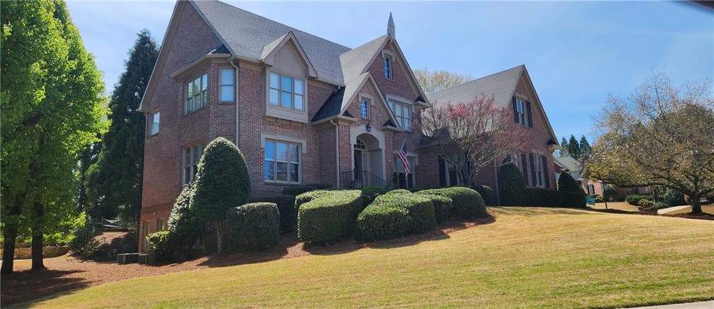 300 Hayward Lane, Alpharetta, GA 30022 — most recent listing photo