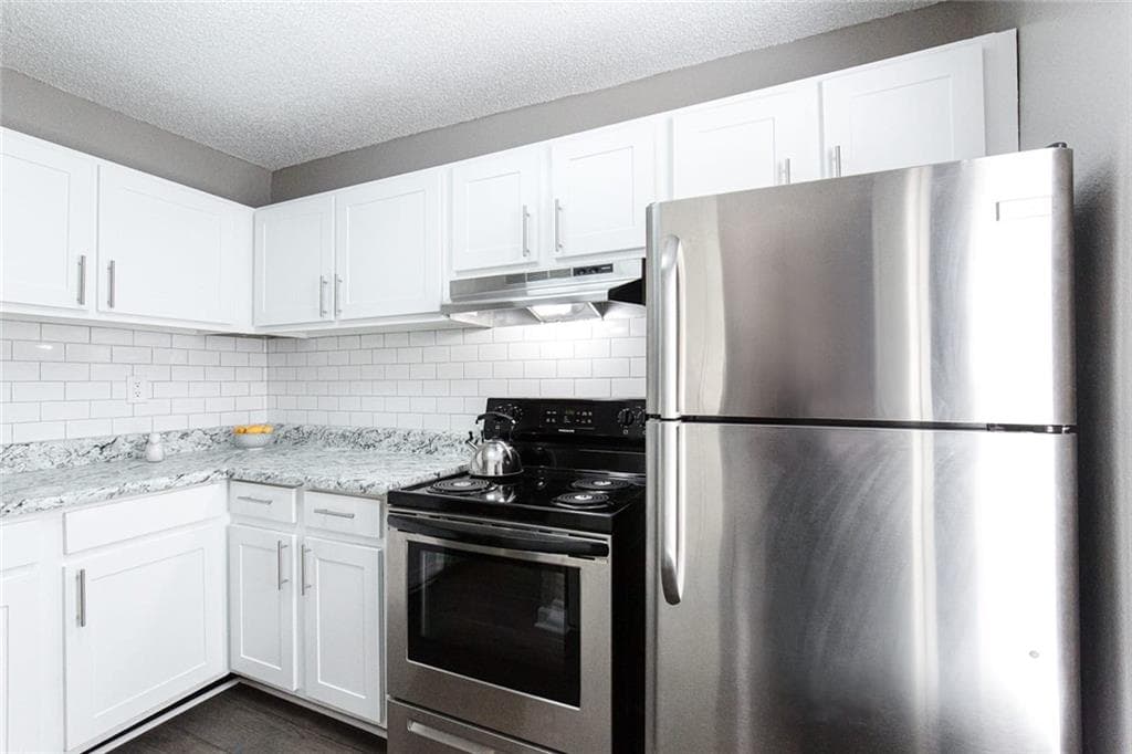 2 bedroom, 2 bathroom, 1,193 sq ft apartment for rent at 5151 Beverly Glen Village Lane 5105A, Norcross, GA 30092 for $1,445 a month — photo 2