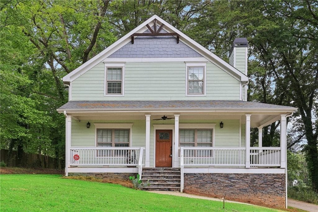 4 bedroom, 4 bathroom, 2,500 sq ft single family residence under contract at 3483 Conley Street, College Park, GA 30337 — photo 2