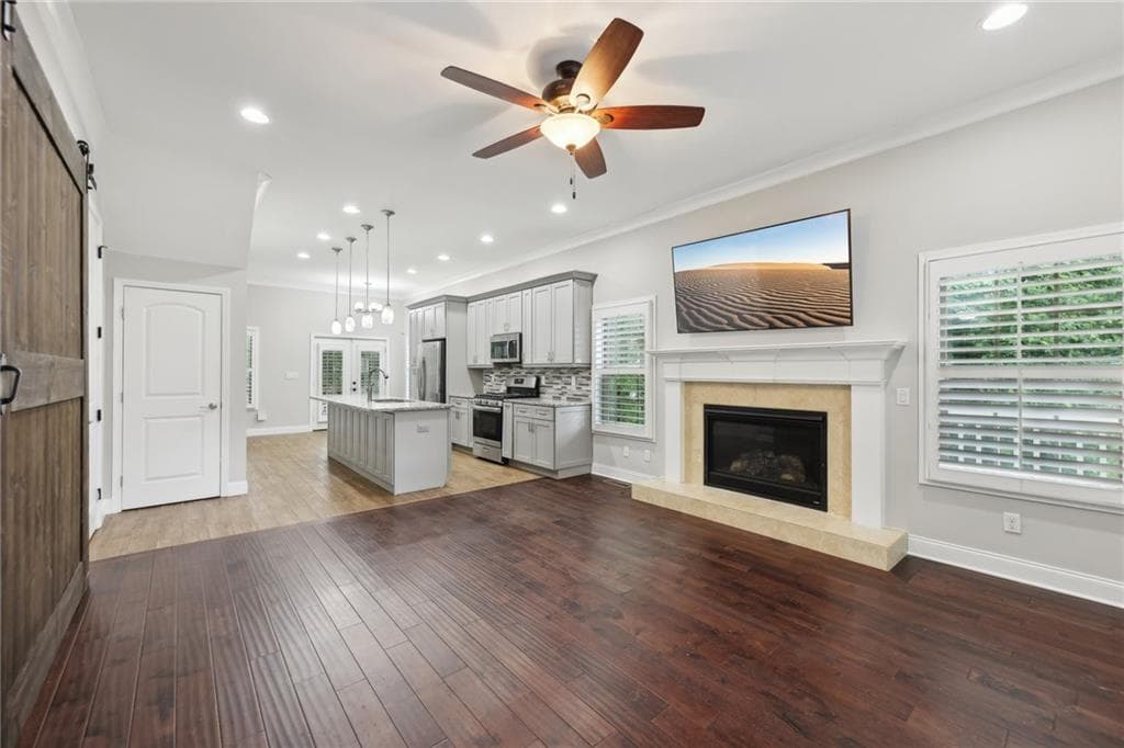 4 bedroom, 4 bathroom, 2,500 sq ft single family residence under contract at 3483 Conley Street, College Park, GA 30337 — photo 5