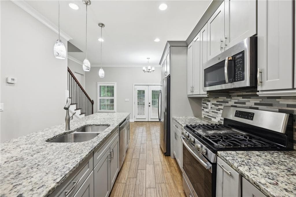 4 bedroom, 4 bathroom, 2,500 sq ft single family residence under contract at 3483 Conley Street, College Park, GA 30337 — photo 7