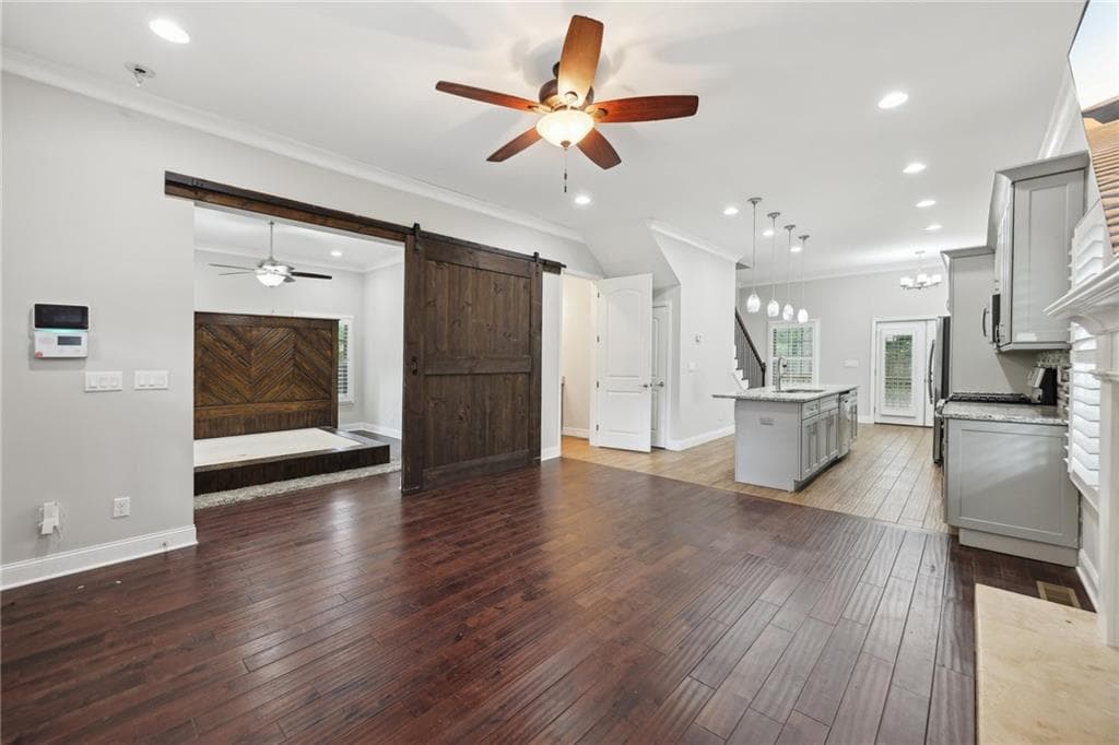 4 bedroom, 4 bathroom, 2,500 sq ft single family residence under contract at 3483 Conley Street, College Park, GA 30337 — photo 9