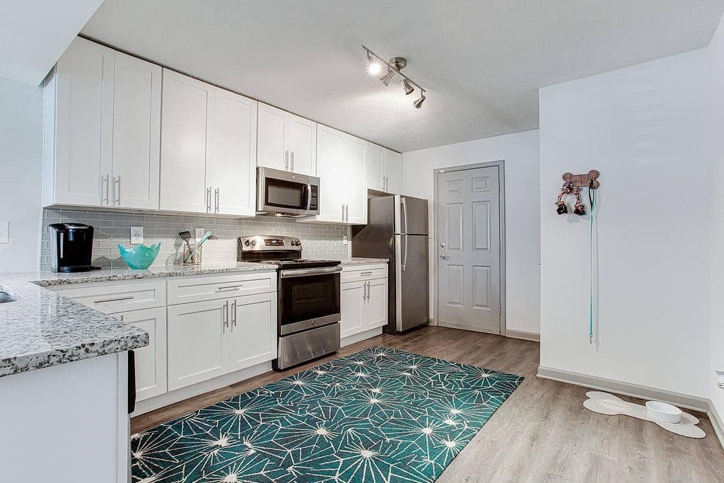 2 bedroom, 1 bathroom apartment for rent at 3324 Valley Brook Place 2991, Decatur, GA 30033 for $1,425 a month — photo 1 of 39