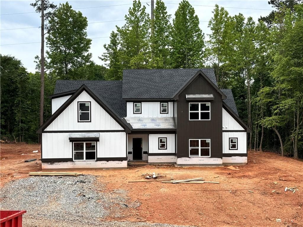 4 bedroom, 5 bathroom, 2,911 sq ft single family residence sold at 5660 Mack Way, Gainesville, GA 30506