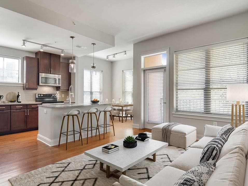 1 bedroom, 1 bathroom, 848 sq ft apartment for rent at 92 W Paces Ferry Road 9004, Atlanta, GA 30305 for $2,278 a month — photo 1 of 49